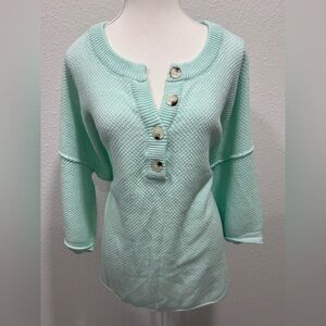 CHIC SOUL Off In Paradise Sweater EUC